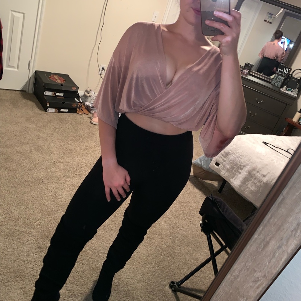 Low Cut Crop Top